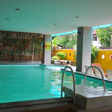 Thaphae Garden Guesthouse Chiang Mai Esterno foto